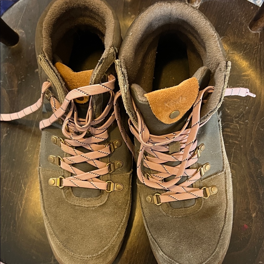 KEDS Taupe Suede Boots with Pink Laces